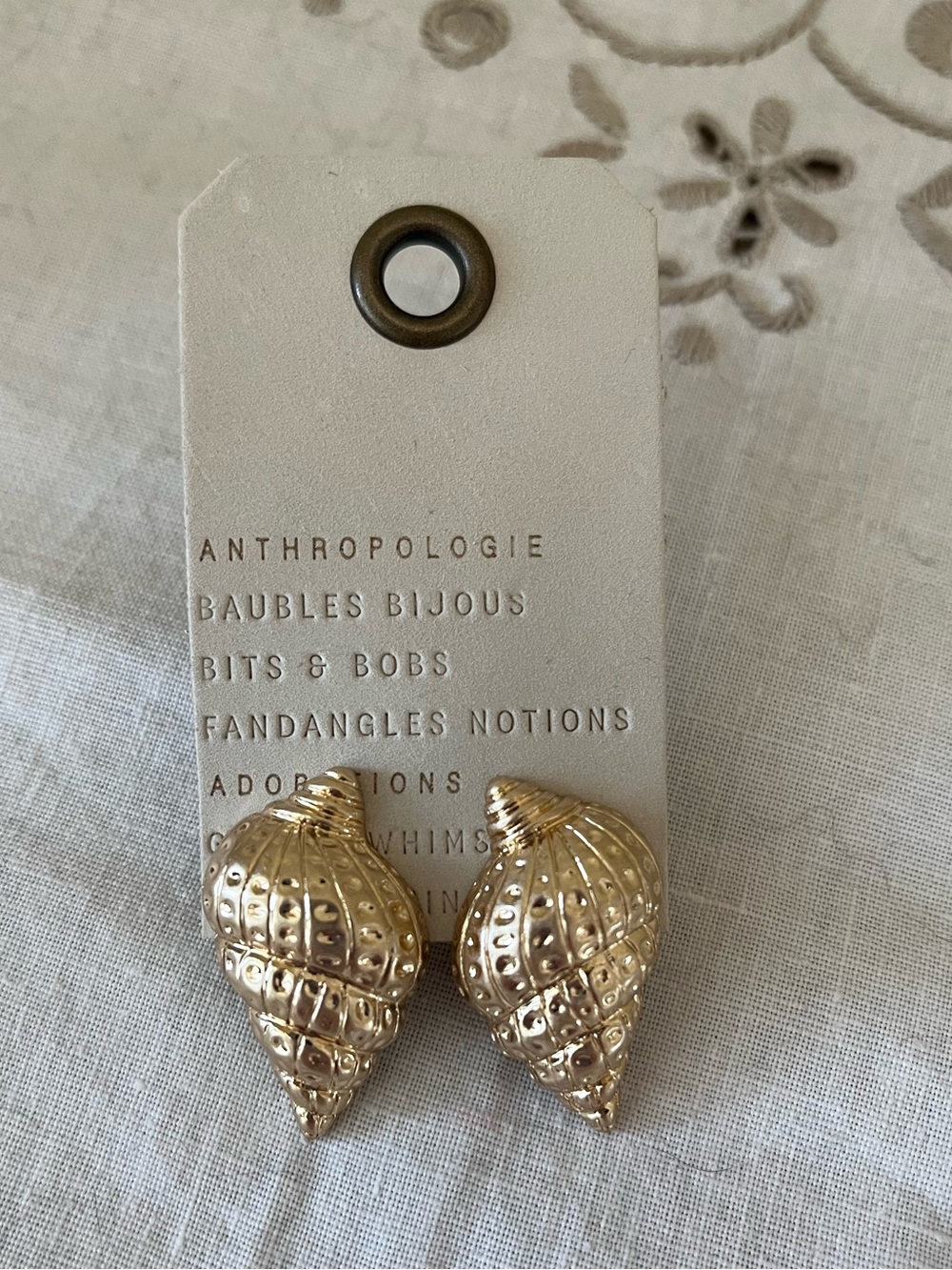 NEW Anthropologie Gold-tone Seashell Earrings